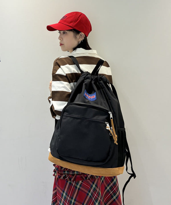 りかちょび/岸本梨佳さんの「BEAMS WOMEN｜JANSPORT / 別注 Pack & Go」を使ったコーディネート