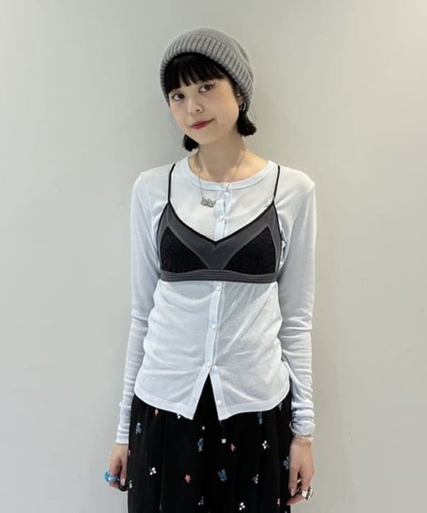 りかちょび/岸本梨佳さんの「BEAMS WOMEN｜PUMA / 1976 フルート グリップ バッグ」を使ったコーディネート