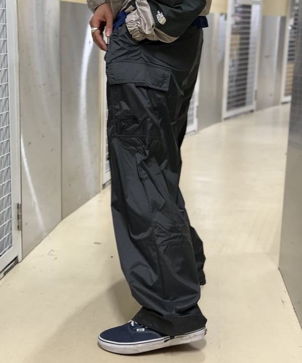 BAKU(東江 漠)さんの「【別注】THE NORTH FACE PURPLE LABEL / マウンテン ウインド パーカ」を使ったコーディネート