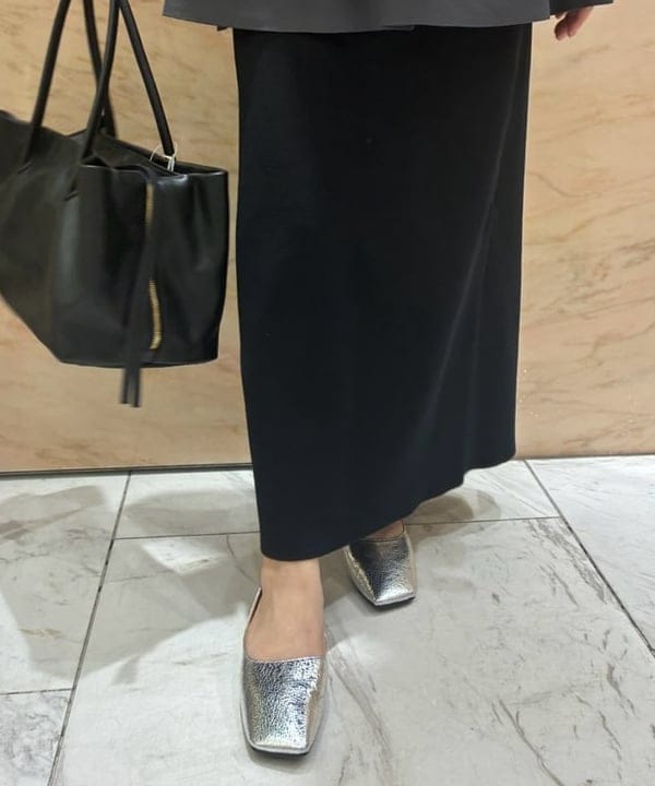 塚越 有紀さんの「BEAMS WOMEN｜SOMEWHERE STUDIO / BOARD-WIDE ナイロン バッグ」を使ったコーディネート