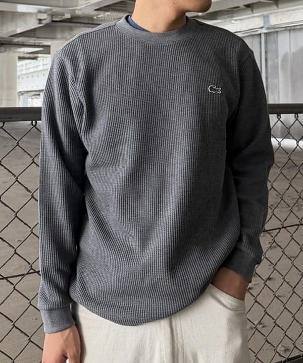 川崎 駿希さんの「BEAMS WOMEN｜BEAMS｜【別注】LACOSTE / ロゴ サーマル Tシャツ」を使ったコーディネート