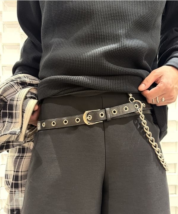 三宅 雄平さんの「BEAMS WOMEN｜メッシュ ジップシャツ」を使ったコーディネート