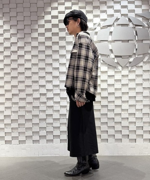 三宅 雄平さんの「BEAMS WOMEN｜メッシュ ジップシャツ」を使ったコーディネート