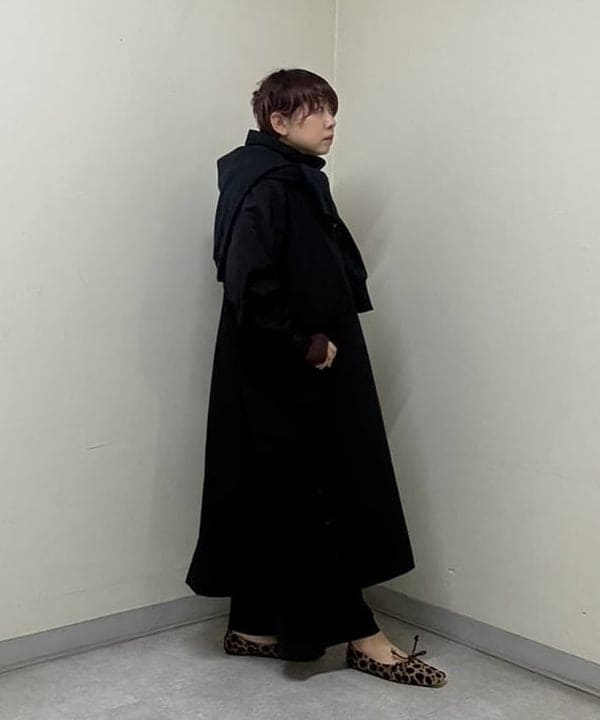 塚越 有紀さんの「BEAMS WOMEN｜AK+1 /  裏毛スウェット プルオーバー」を使ったコーディネート