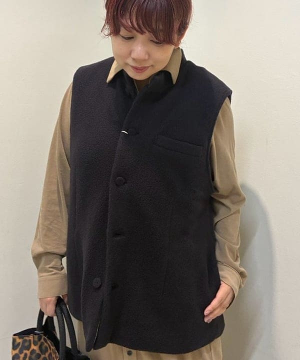 塚越 有紀さんの「BEAMS WOMEN｜【別注】NOMADIS / SAC2 WIDE レオパード ロゴ トートバッグ」を使ったコーディネート