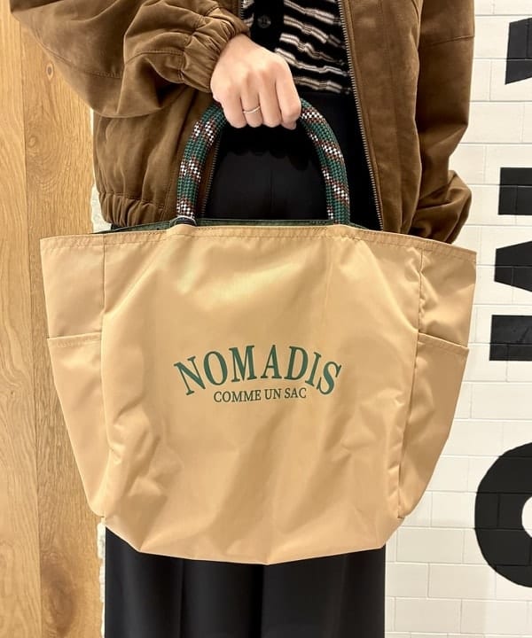 ヒライさんの「BEAMS WOMEN｜NOMADIS / SAC2 WIDE ロゴ トートバッグ」を使ったコーディネート
