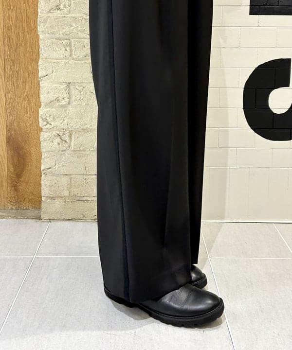 ヒライさんの「BEAMS WOMEN｜NOMADIS / SAC2 WIDE ロゴ トートバッグ」を使ったコーディネート