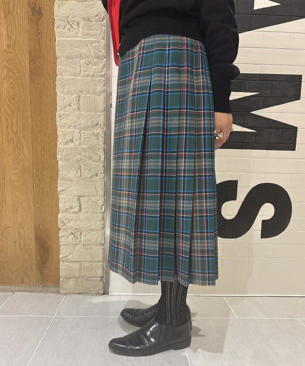 大石彩可さんの「BEAMS WOMEN｜NOMADIS / GLIDER ワンショルダー ナイロン バッグ」を使ったコーディネート