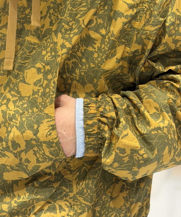 BAKU(東江 漠)さんの「MIL Smock Camo Print Garment Dye」を使ったコーディネート