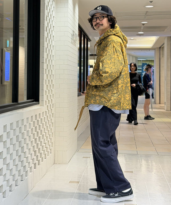 BAKU(東江 漠)さんの「MIL Smock Camo Print Garment Dye」を使ったコーディネート
