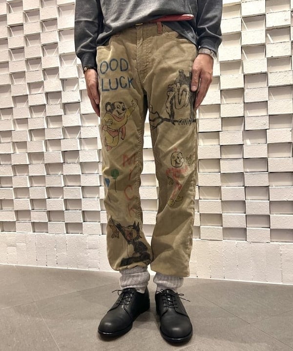rogiさんの「BEAMS WOMEN｜BEAMS｜【別注】ARCOLLETTA PADRONE / 4EYE PLAIN TOE SHOES｜ ドレスシューズ｜外羽根｜ 本革｜」を使ったコーディネート