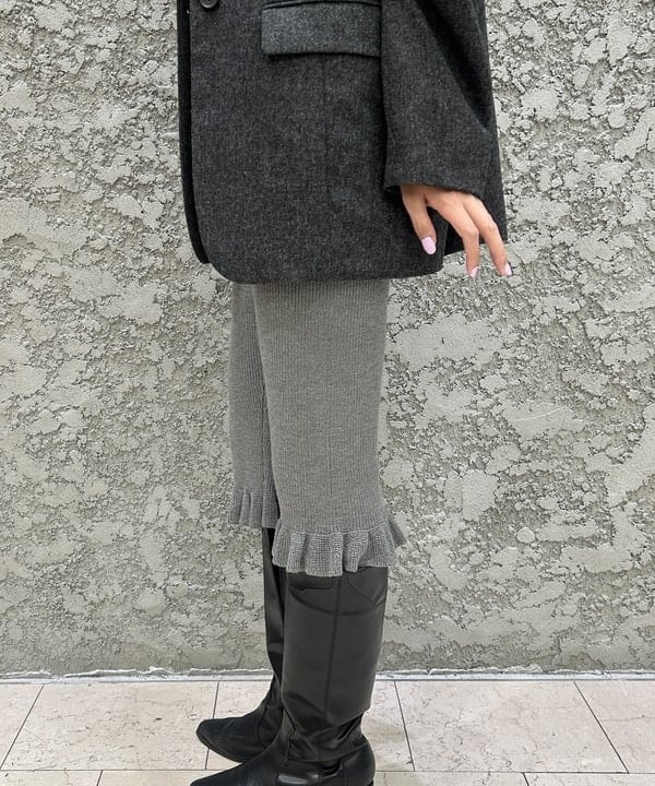 ハルカさんの「BEAMS WOMEN｜リブ ヘンリーネック フーディー」を使ったコーディネート