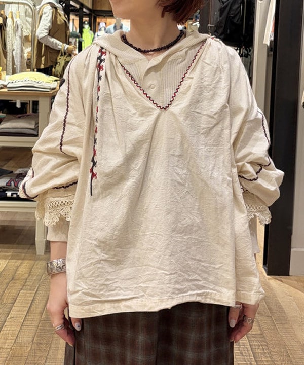 原口 愛さんの「BEAMS WOMEN｜maturely / TW アレンジ チェック ワンピース」を使ったコーディネート