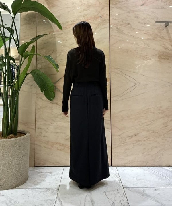 茂野 真楓さんの「BEAMS WOMEN｜フラッフィー ボートネック ニット」を使ったコーディネート