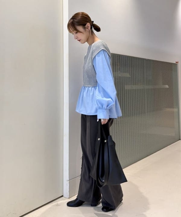 松本 佳菜子さんの「BEAMS WOMEN｜カット オフライン スウェット パンツ」を使ったコーディネート