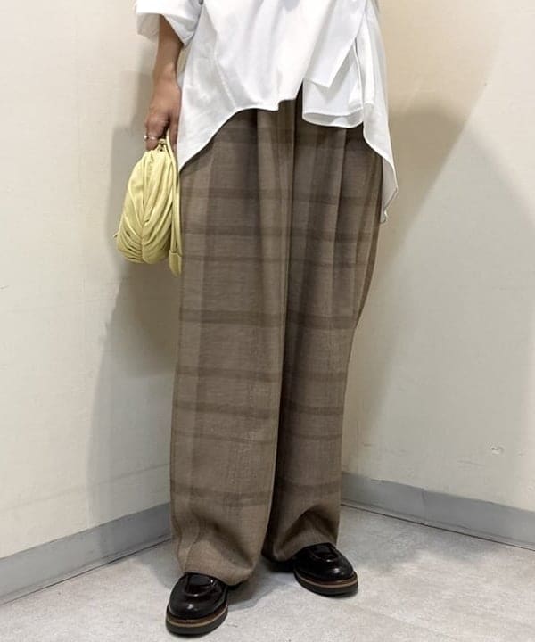 AONO SHIKAMAさんの「BEAMS WOMEN｜2WAY オーバーシャツ 26AW」を使ったコーディネート