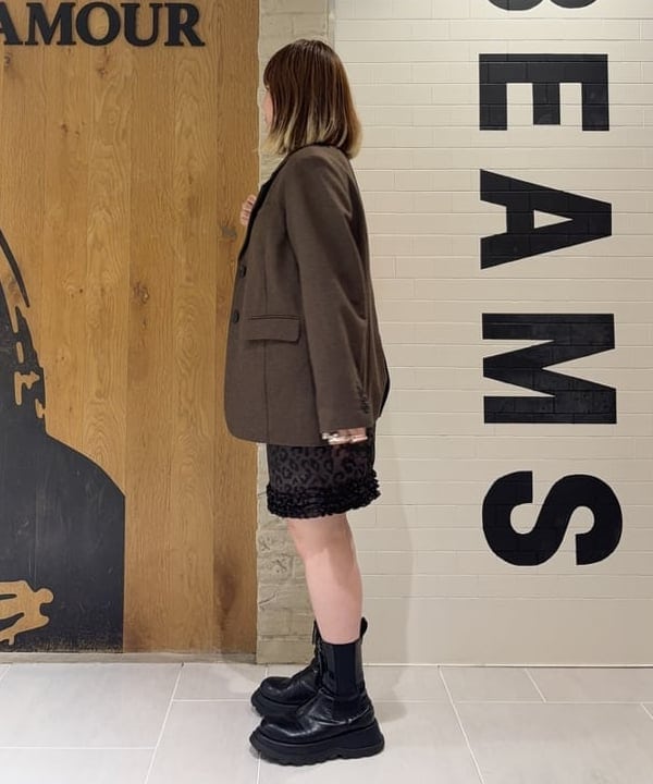 大石彩可さんの「BEAMS WOMEN｜NOMADIS / GLIDER ワンショルダー ナイロン バッグ」を使ったコーディネート