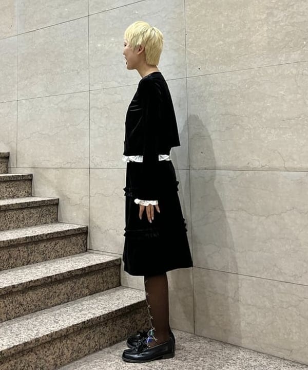 あさひさんの「BEAMS WOMEN｜ベロア タンクトップ セット カーディガン」を使ったコーディネート