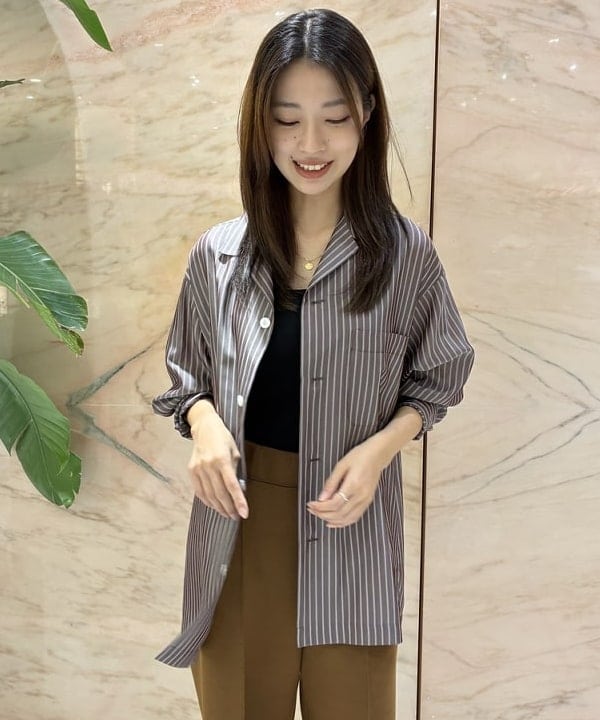 茂野 真楓さんの「BEAMS WOMEN｜YLEVE / ストライプ パジャマシャツ」を使ったコーディネート