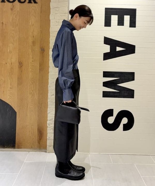 ヒライさんの「BEAMS WOMEN｜【CLASSY.10月号掲載】AK+1 / フェイクレザー スカート」を使ったコーディネート