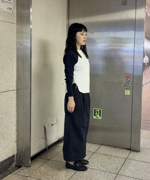 野村 美紅さんの「BEAMS WOMEN｜エディター東原妙子 &times; Demi-Luxe BEAMS / ライトウェイト スカート」を使ったコーディネート