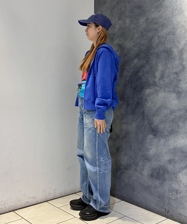 たぐみさんの「BEAMS WOMEN｜【別注】SCREEN STARS / フルジップ パーカー」を使ったコーディネート