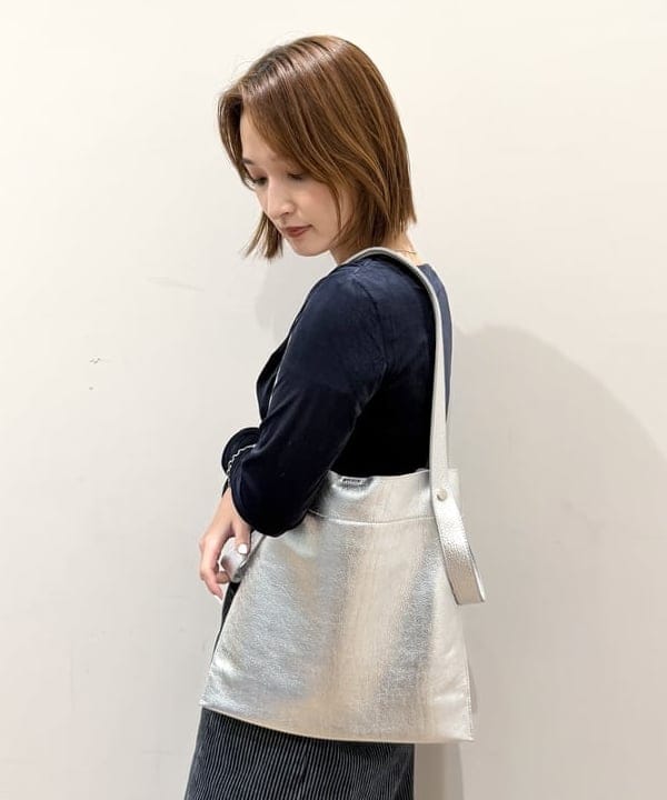 松本 佳菜子さんの「BEAMS WOMEN｜FRED PERRY / パデッド ジャケット」を使ったコーディネート