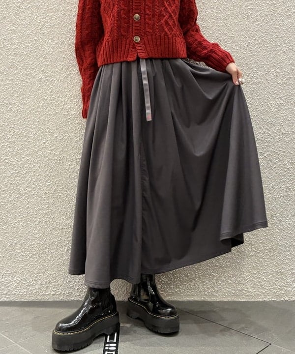 りかちょび/岸本梨佳さんの「カラーネップ アラン カーディガン」を使ったコーディネート