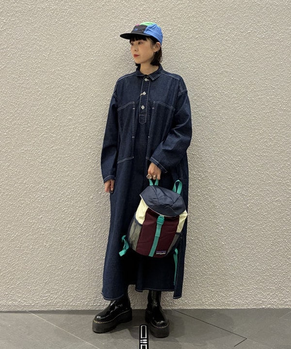 りかちょび/岸本梨佳さんの「BEAMS WOMEN｜orSlow / PULLOVER DENIM DRESS」を使ったコーディネート