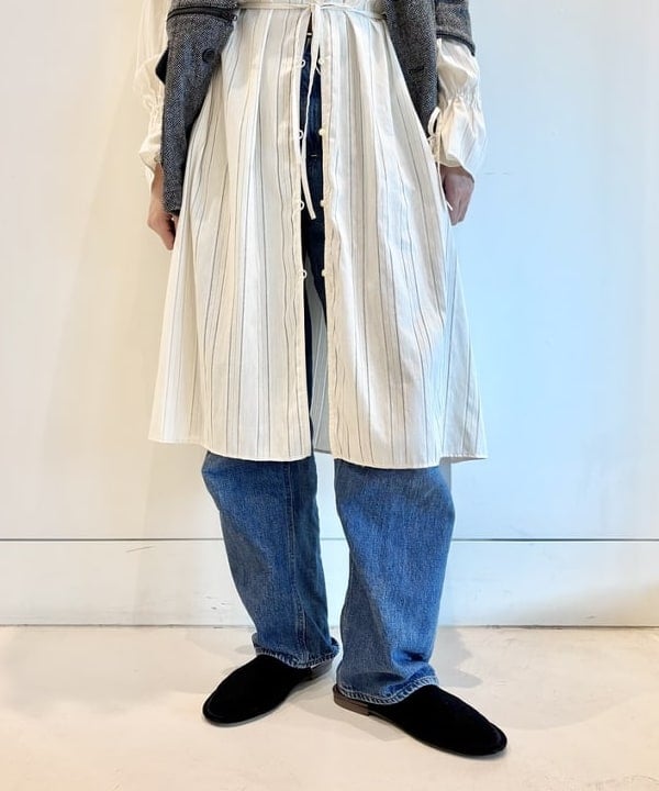 おのすさんの「BEAMS WOMEN｜ドビー ストライプ ワンピース」を使ったコーディネート