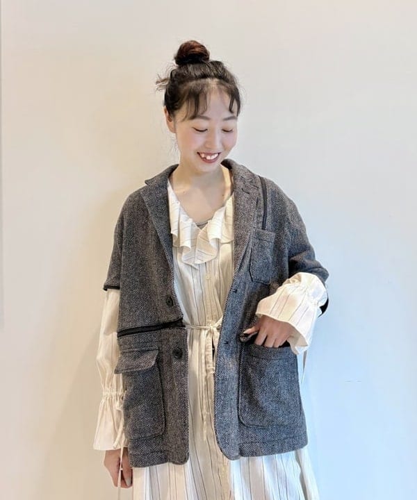 おのすさんの「BEAMS WOMEN｜ドビー ストライプ ワンピース」を使ったコーディネート