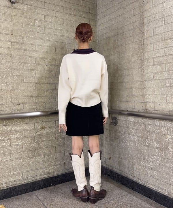 れいなさんの「BEAMS WOMEN｜コーデュロイ ミニ スカート」を使ったコーディネート