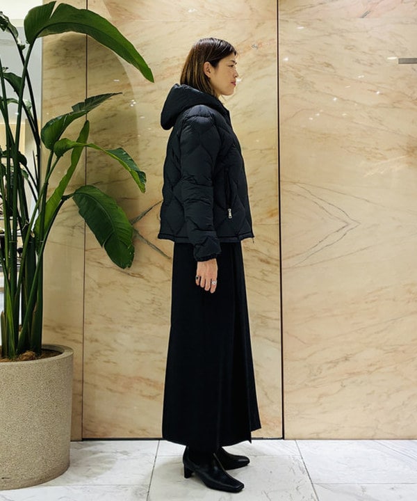 岩沢 珠代さんの「BEAMS WOMEN｜マニッシュ Iライン スカート .M」を使ったコーディネート