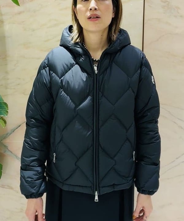 岩沢 珠代さんの「BEAMS WOMEN｜マニッシュ Iライン スカート .M」を使ったコーディネート