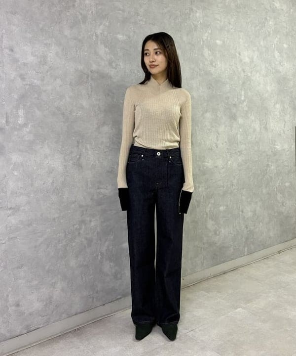 茂野 真楓さんの「BEAMS WOMEN｜TICCA / ウール ファー ブルゾン」を使ったコーディネート