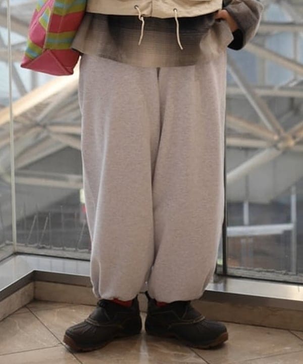 イガラシさんの「BEAMS WOMEN｜ビッグ チェック スモック」を使ったコーディネート