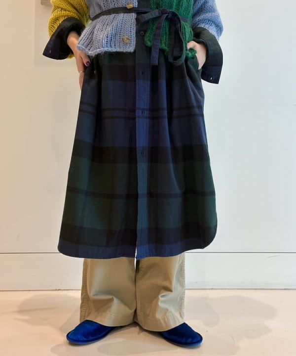エノモト アミさんの「BEAMS WOMEN｜ビッグ チェック ワンピース」を使ったコーディネート