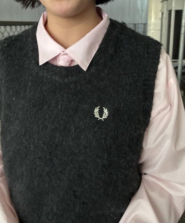 晶さんの「BEAMS WOMEN｜【別注】FRED PERRY フラッフィー ベスト」を使ったコーディネート