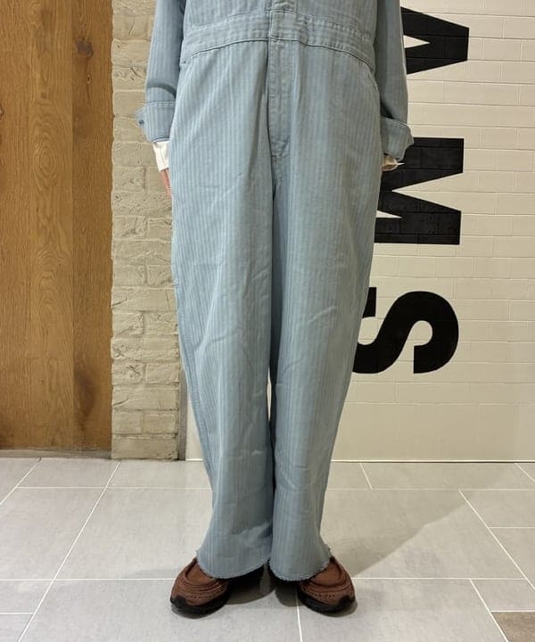 キラリさんの「BEAMS WOMEN｜エンブロイダリー ワーク オールインワン」を使ったコーディネート