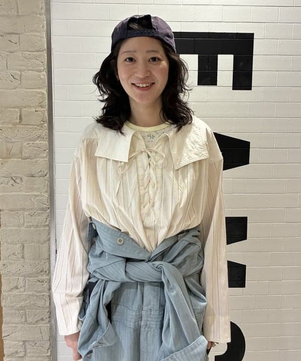 キラリさんの「BEAMS WOMEN｜エンブロイダリー ワーク オールインワン」を使ったコーディネート