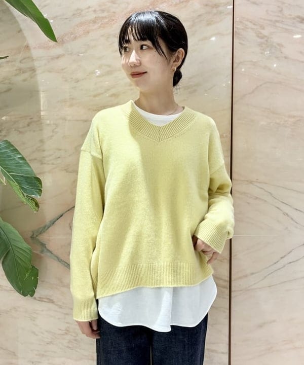 中丸　栞さんの「BEAMS WOMEN｜サテン パフ ブルゾン」を使ったコーディネート