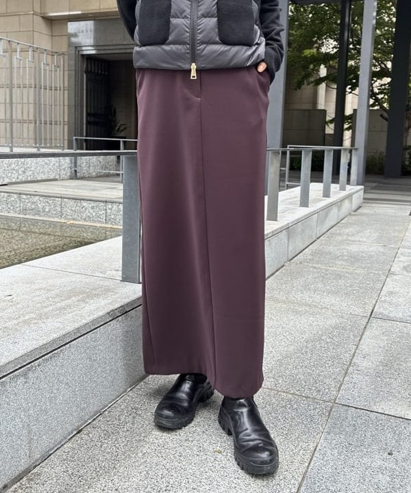 蒲原 捺美さんの「BEAMS WOMEN｜ローウエスト レディ スカート .M」を使ったコーディネート