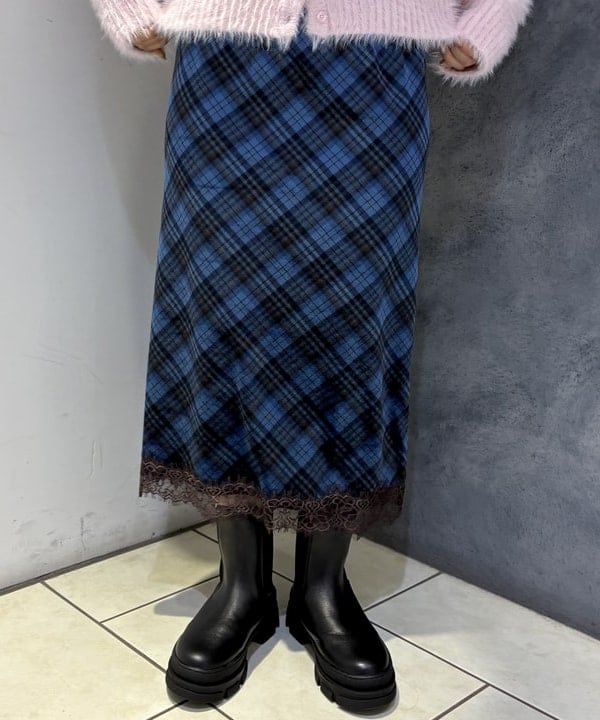 みゆうさんの「BEAMS WOMEN｜【別注】FRED PERRY / フラッフィー ニット カーディガン」を使ったコーディネート