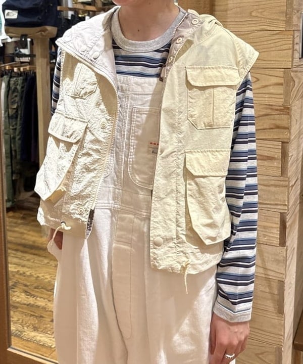 クロサワさんの「BEAMS WOMEN｜【別注】LACOSTE for BEAMS BOY / マルチ ボーダー Tシャツ」を使ったコーディネート