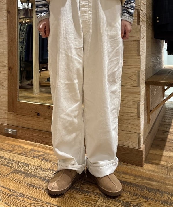 クロサワさんの「BEAMS WOMEN｜【別注】LACOSTE for BEAMS BOY / マルチ ボーダー Tシャツ」を使ったコーディネート