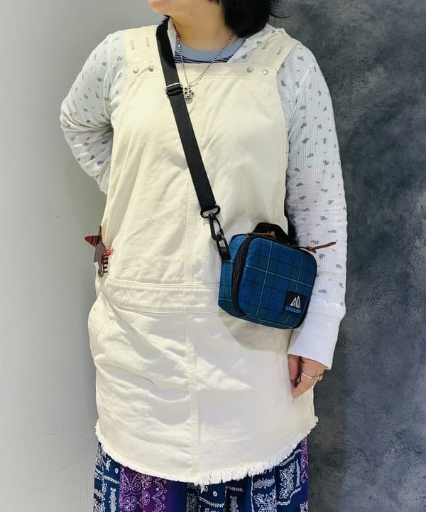 佐藤 歩さんの「BEAMS WOMEN｜【別注】Healthknit / ワッフル ボーダー Tシャツ」を使ったコーディネート