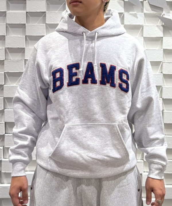 KUROCHANさんの「BEAMS WOMEN｜BEAMS ベーシック フーディ」を使ったコーディネート