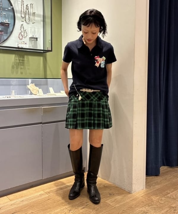 リズさんの「BEAMS WOMEN｜アイレット レザー ベルト」を使ったコーディネート