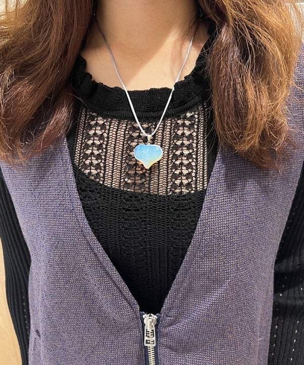 チナさんの「BEAMS WOMEN｜ツイード ZIP ノースリーブ ミニ ワンピース」を使ったコーディネート