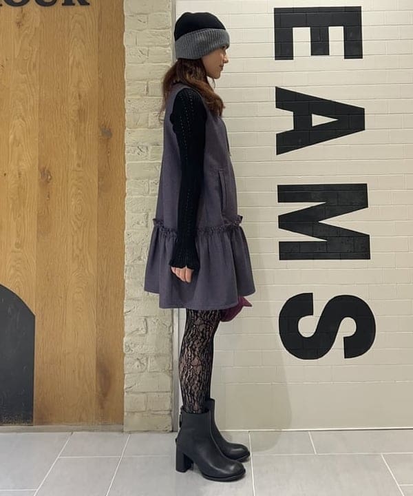 チナさんの「BEAMS WOMEN｜ツイード ZIP ノースリーブ ミニ ワンピース」を使ったコーディネート
